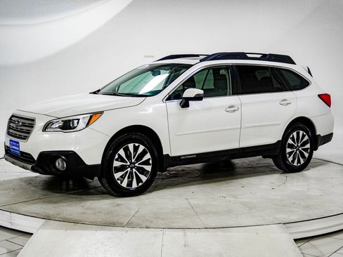 Used 2016 Subaru Outback 2.5i Limited image 4