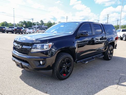 Used 2018 Chevrolet Colorado LT w/ Redline Special Edition AWD/4WD image 22