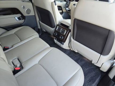 Used 2021 Land Rover Range Rover Base image 13
