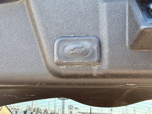 Used 2013 Buick Enclave Premium w/ Trailering Provision Package image 16