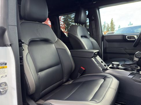 New 2025 Ford Bronco Outer Banks AWD/4WD image 34