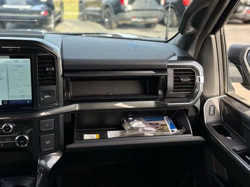 Certified 2022 Ford F150 XLT w/ Equipment Group 302A High image 31