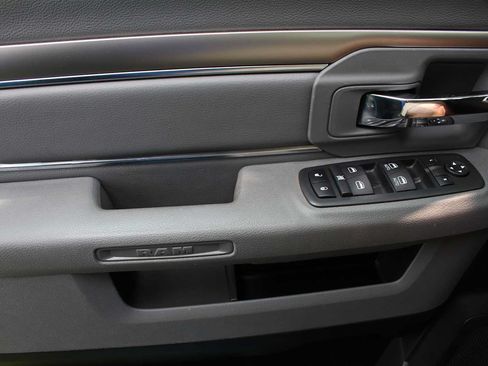 Used 2020 RAM 1500 Classic Warlock RWD image 28