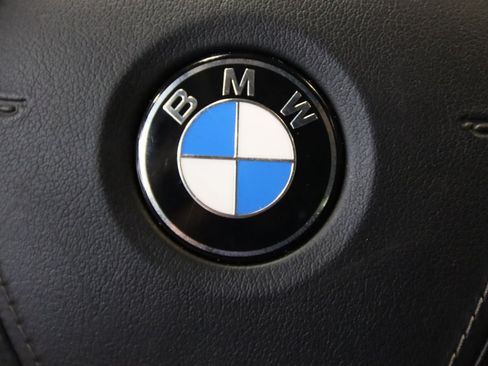 Used 2022 BMW X7 xDrive40i w/ Executive Package AWD/4WD image 38