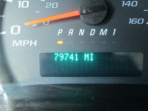 Used 2023 Chevrolet Express 2500 Extended w/ Driver Convenience Package image 6