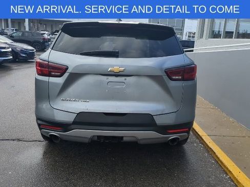 Used 2024 Chevrolet Blazer LT w/ Driver Confidence Package image 5