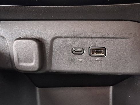 Certified 2024 Chevrolet Trax LT w/ Driver Confidence Package image 26