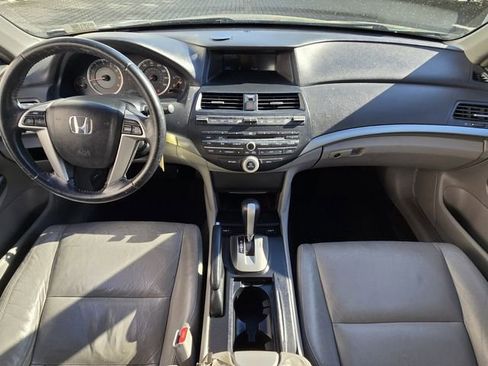 Used 2009 Honda Accord EX-L image 17