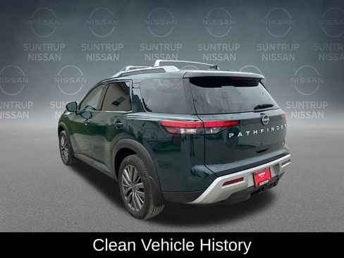Used 2025 Nissan Pathfinder SL w/ SL Premium Package FWD image 4