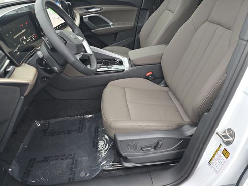 New 2025 Audi Q5 Premium image 20