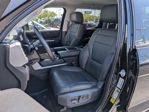 Used 2023 Toyota Tundra SR5 w/ SR5 Premium Package AWD/4WD image 13
