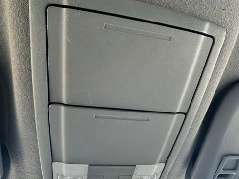 Used 2015 Ford F250 XLT w/ XLT Value Package image 22