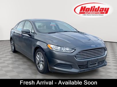 Used 2016 Ford Fusion SE