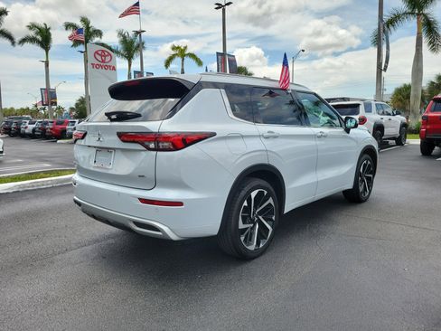 Used 2022 Mitsubishi Outlander SEL FWD image 11
