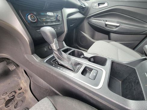 Used 2017 Ford Escape SE FWD image 20