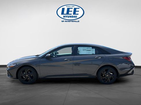 New 2026 Hyundai Elantra Sport FWD image 6