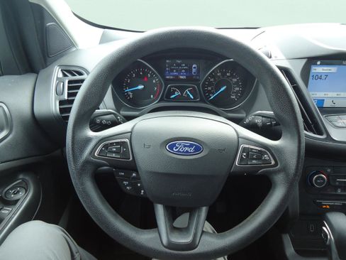 Used 2019 Ford Escape SE FWD image 12