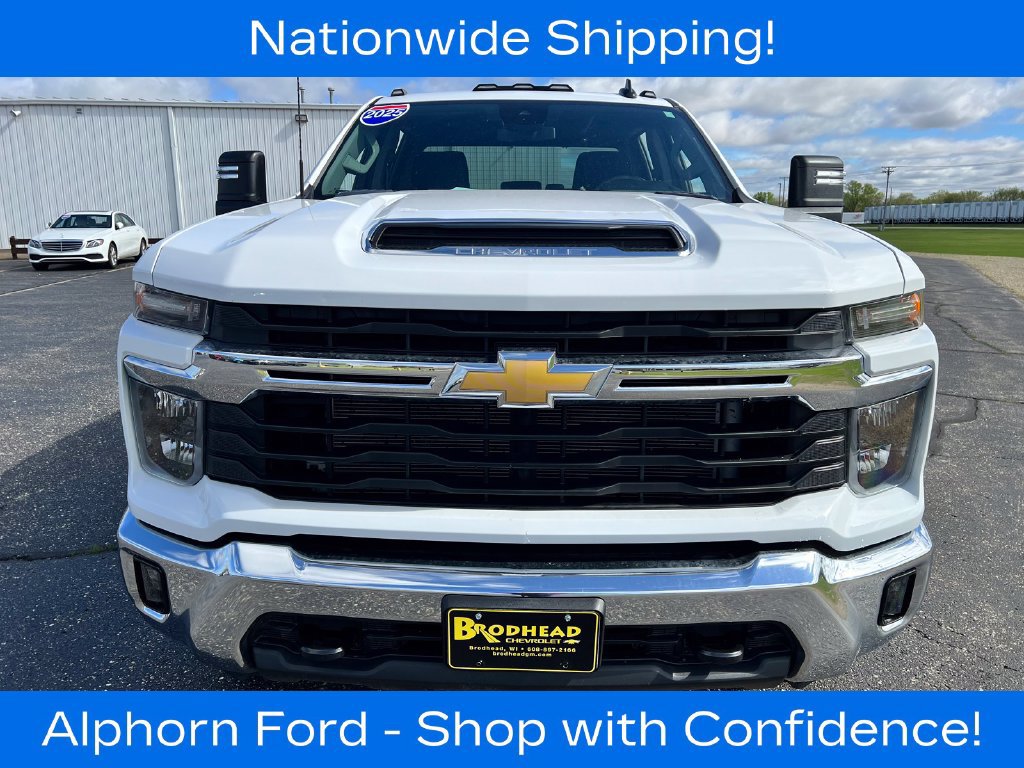 Used 2025 Chevrolet Silverado 2500 LT AWD/4WD image 36
