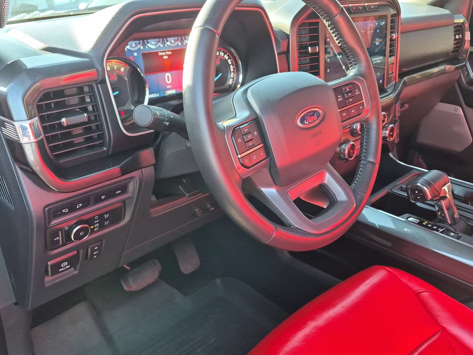Used 2022 Ford F150 XLT w/ Equipment Group 302A High AWD/4WD image 10