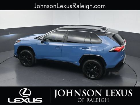 Used 2025 Toyota RAV4 XSE w/ Weather Package AWD/4WD image 26