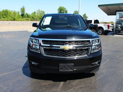 Used 2018 Chevrolet Tahoe LT w/ Luxury Package AWD/4WD image 12