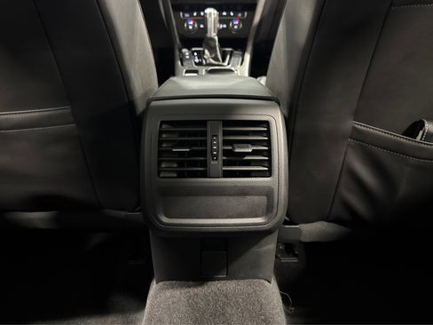 Used 2019 Volkswagen Arteon SEL image 37