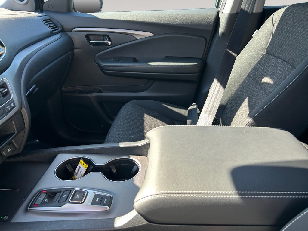 Certified 2024 Honda Ridgeline Sport image 9