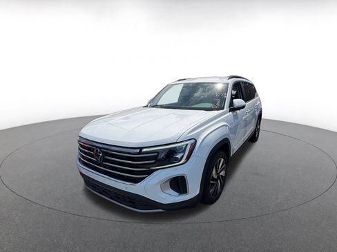 Used 2024 Volkswagen Atlas SE FWD image 4