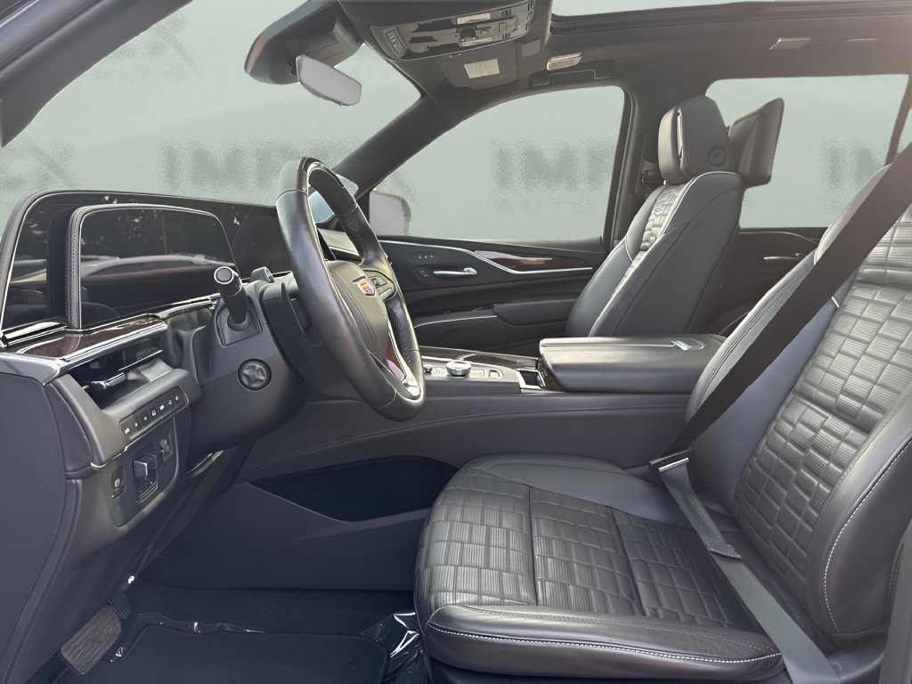 Used 2023 Cadillac Escalade Sport Platinum AWD/4WD image 9