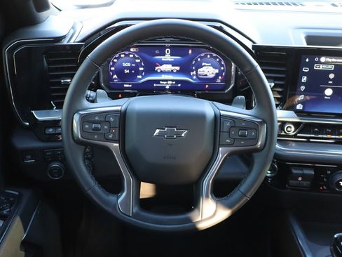 Used 2025 Chevrolet Silverado 1500 High Country w/ Midnight Edition image 23
