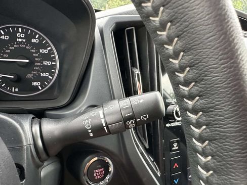 Certified 2025 Subaru Forester Premium AWD/4WD image 27