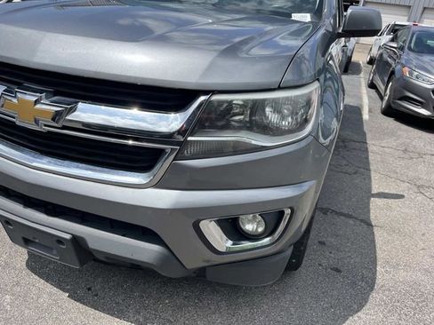 Used 2019 Chevrolet Colorado LT w/ LT Convenience Package AWD/4WD image 11