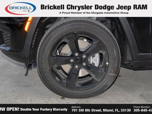 New 2025 Jeep Grand Cherokee L Altitude image 42