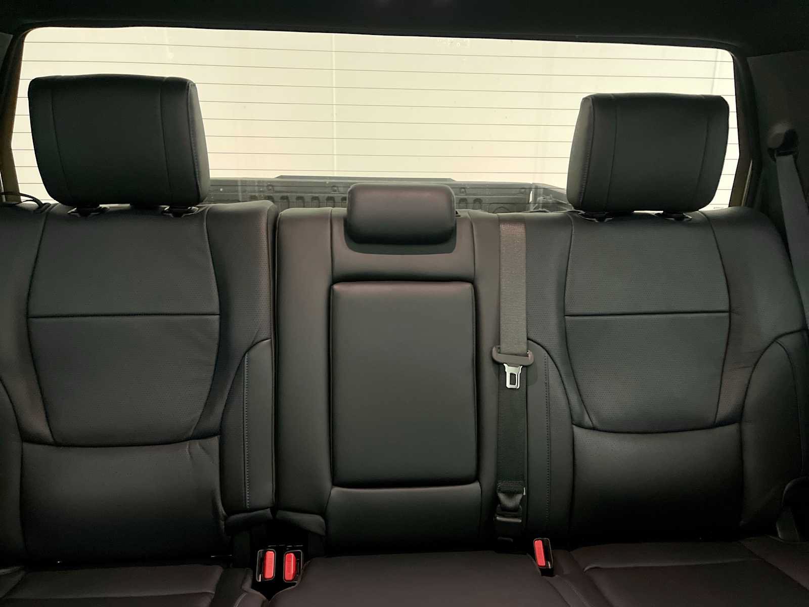 Used 2022 Toyota Tundra Platinum AWD/4WD image 13