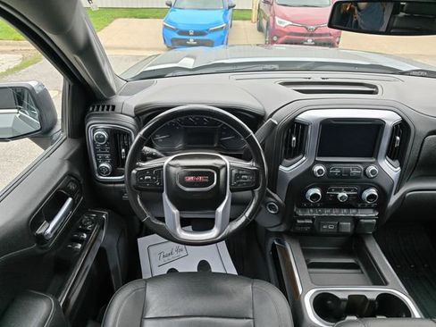 Used 2021 GMC Sierra 1500 SLT w/ SLT Convenience Package AWD/4WD image 14