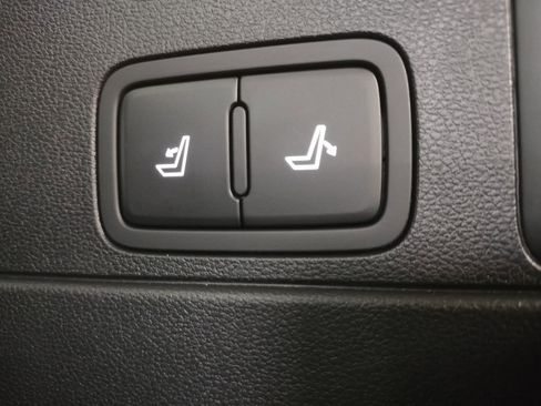 New 2026 Hyundai Ioniq 9 Limited w/ Tow & Go Package image 21