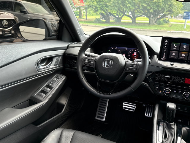 Used 2025 Honda Accord Sport image 31