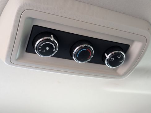 Used 2019 Dodge Journey Crossroad image 33