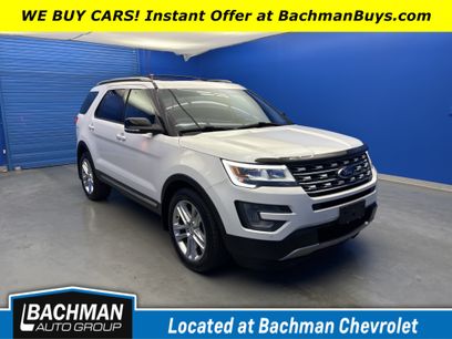 Used 2017 Ford Explorer XLT w/ Equipment Group 202A