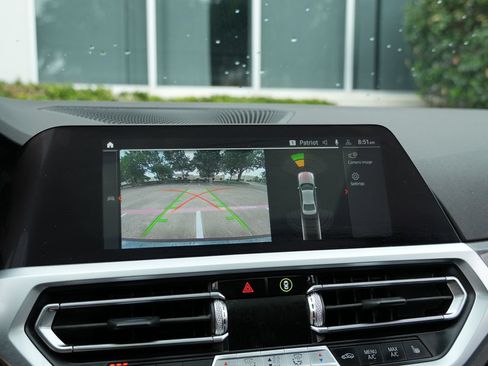 Used 2019 BMW 330i Sedan w/ Premium Package RWD image 40