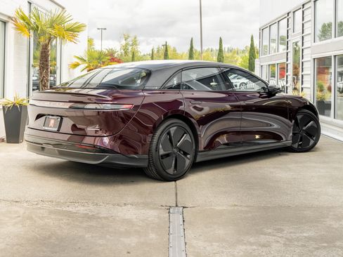 Used 2023 Lucid Air Touring AWD/4WD image 7