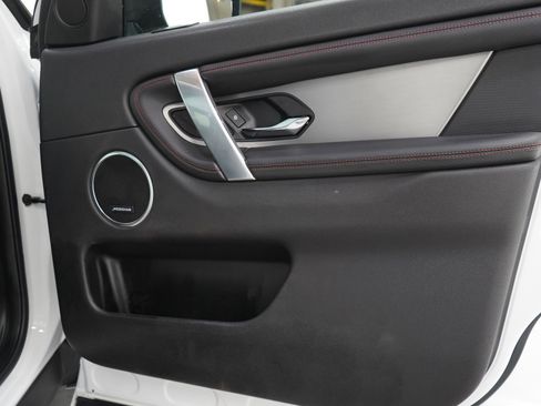 Used 2021 Land Rover Discovery Sport S R-Dynamic image 9