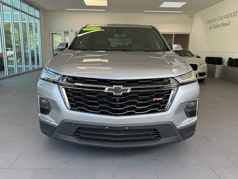 Certified 2023 Chevrolet Traverse RS w/ LPO, Floor Liner Package AWD/4WD image 2