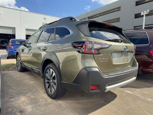 Used 2025 Subaru Outback Limited XT AWD/4WD image 6