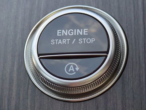 Used 2026 Mercedes-Benz C 300 Sedan image 27