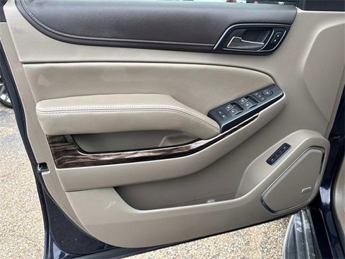 Used 2019 GMC Yukon XL SLT w/ Open Road Package image 25