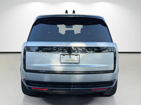 Certified 2025 Land Rover Range Rover SE AWD/4WD image 4