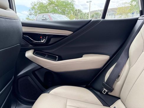 Used 2023 Subaru Outback Limited image 17