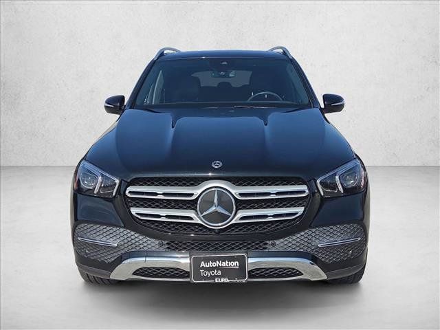 Used 2021 Mercedes-Benz GLE 350 4MATIC image 2