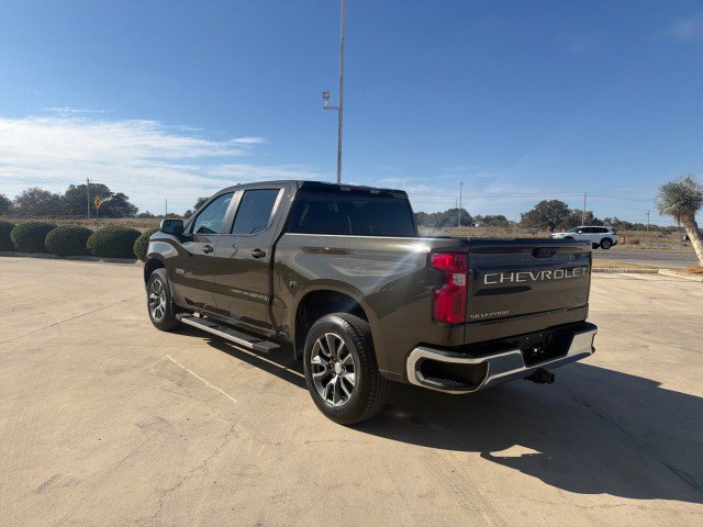 Used 2023 Chevrolet Silverado 1500 LT RWD image 11